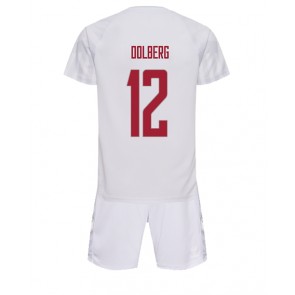 Lacne Dětský Futbalové dres Dánsko Kasper Dolberg #12 MS 2022 Krátky Rukáv - Preč (+ trenírky)